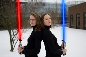 Geeksisters-laserschwerter_small